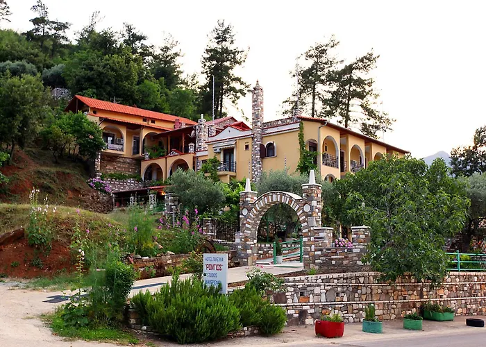 Castle Pontos מלון 2*